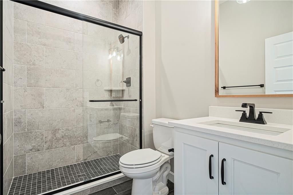 22018 W 114th Court — photo 9