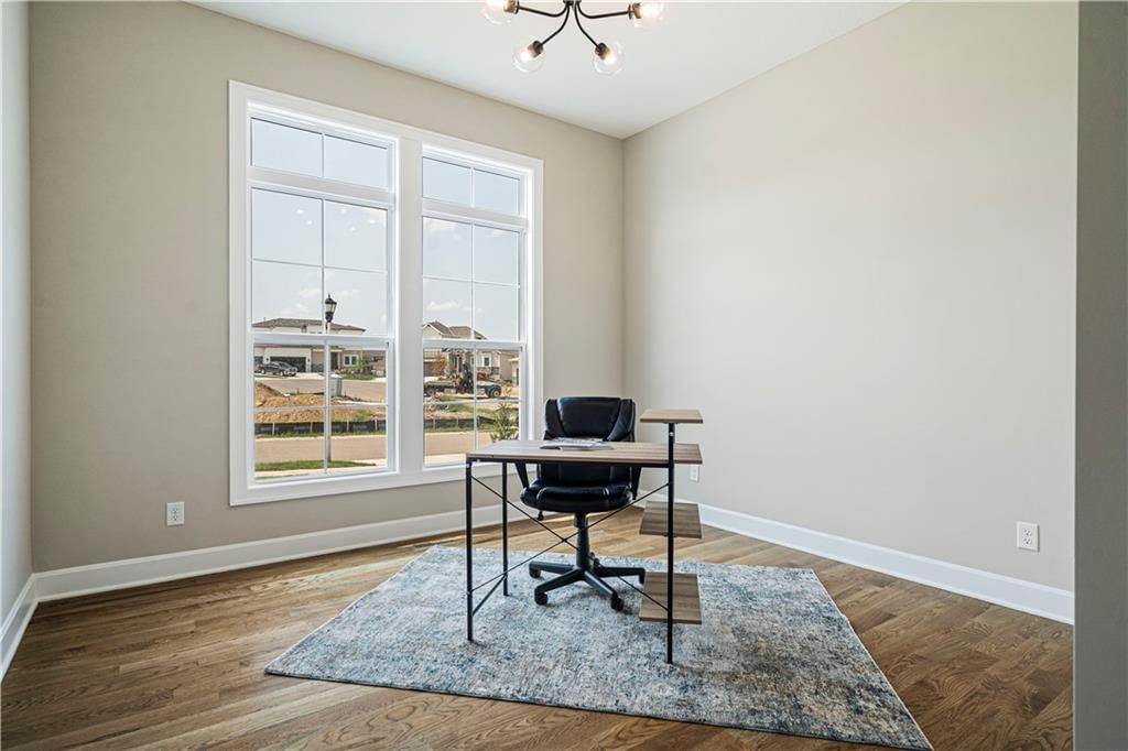 22018 W 114th Court — photo 10