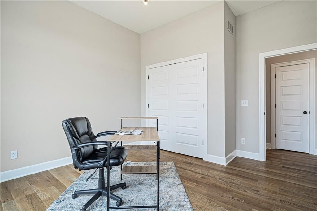 22018 W 114th Court — photo 11