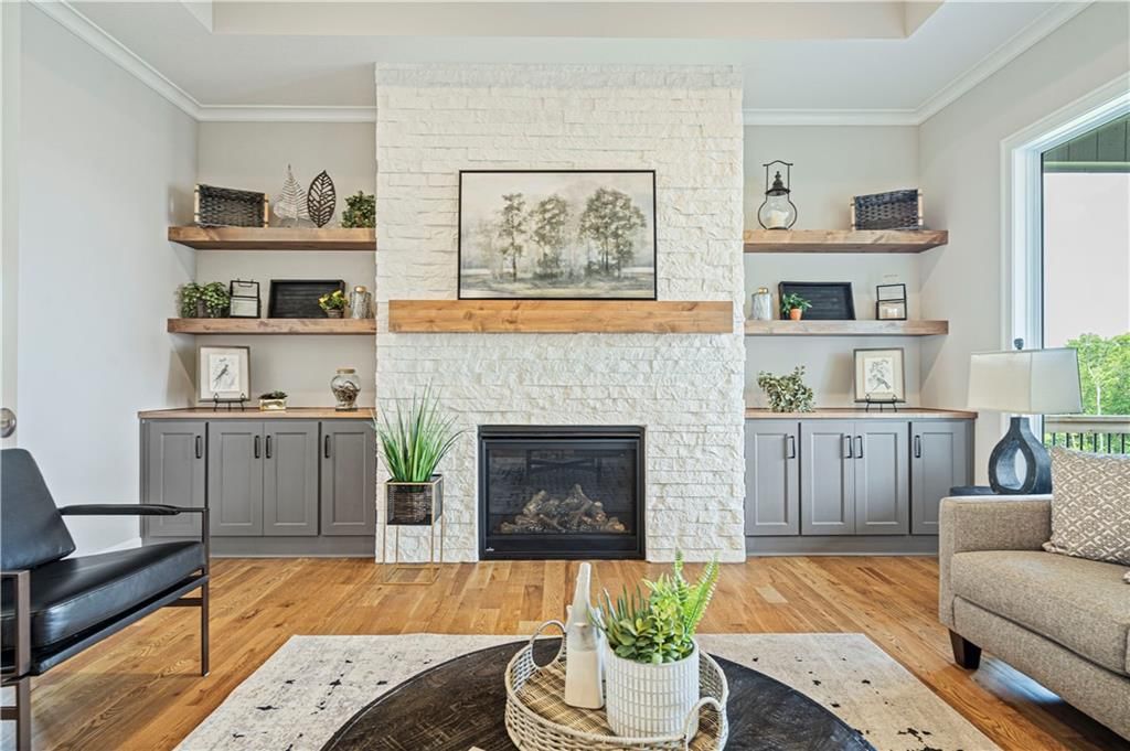 22018 W 114th Court — photo 15