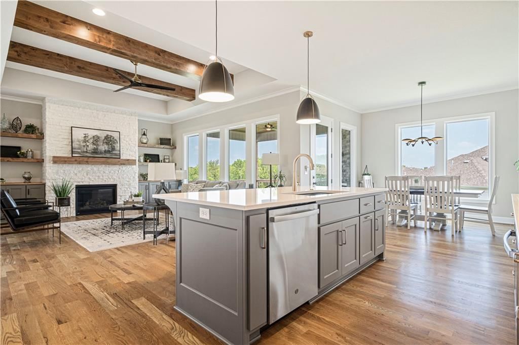 22018 W 114th Court — photo 21