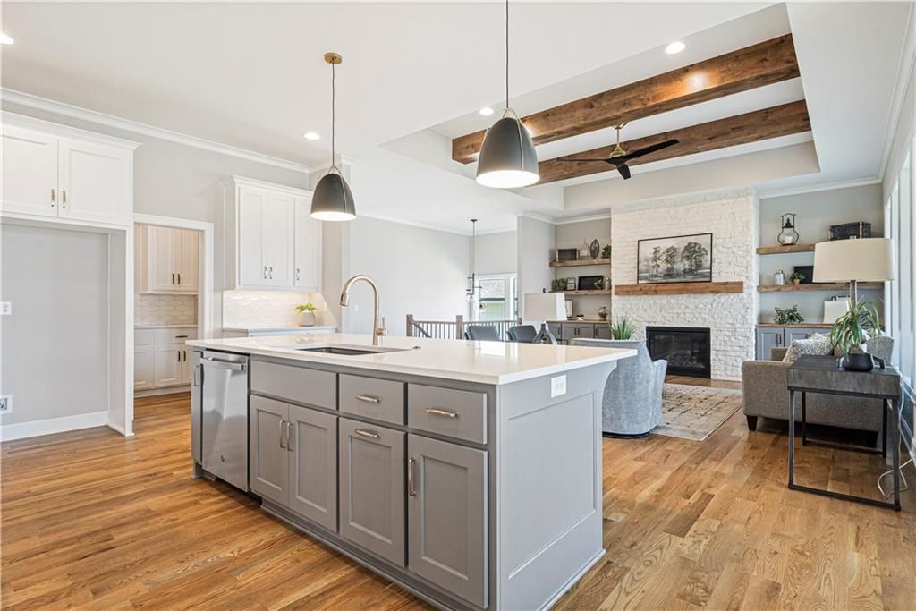 22018 W 114th Court — photo 22