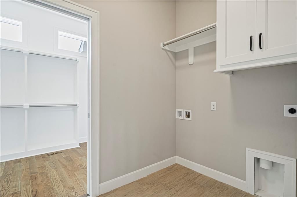 22018 W 114th Court — photo 34