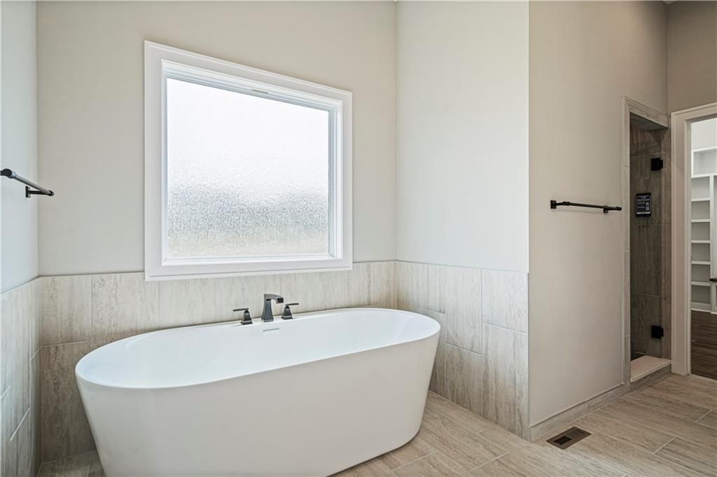 22018 W 114th Court — photo 40