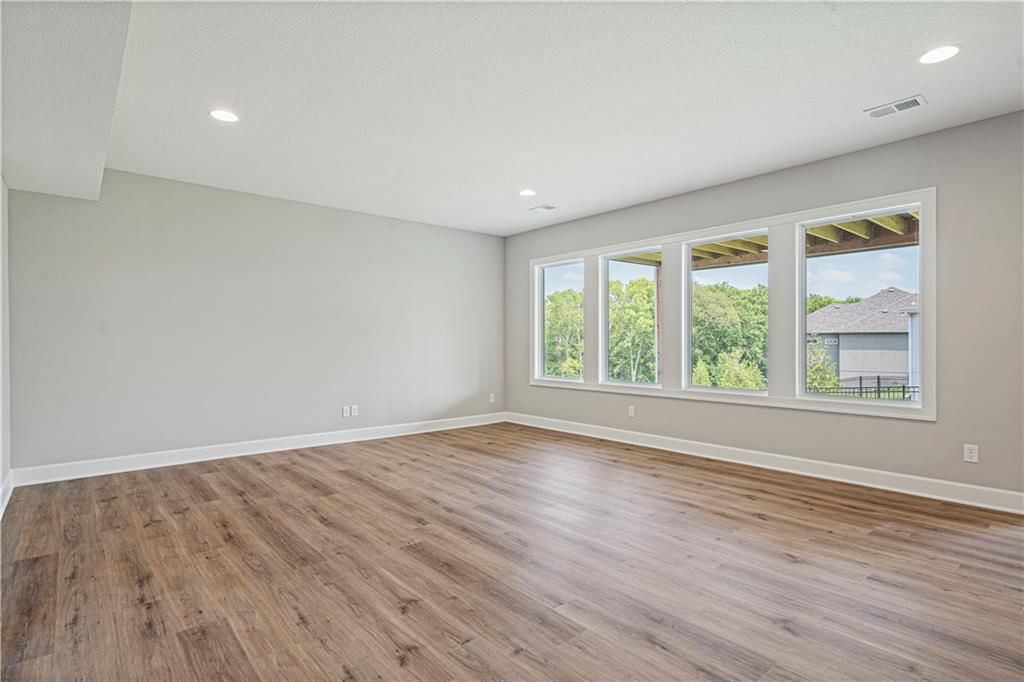 22018 W 114th Court — photo 44