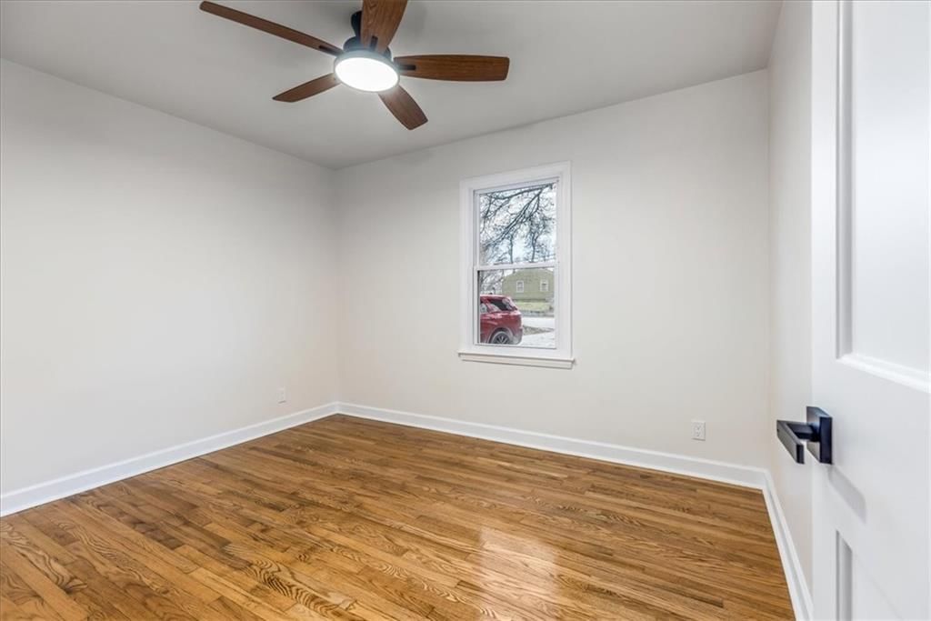 5407 W 70th Terrace — photo 14