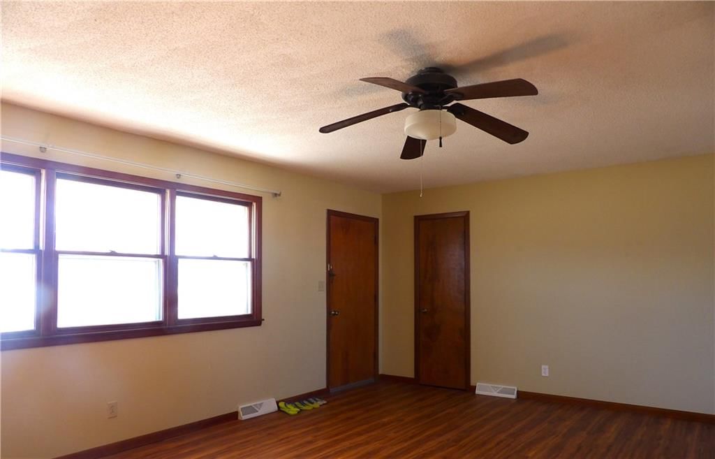 217 W Warren Avenue — photo 11