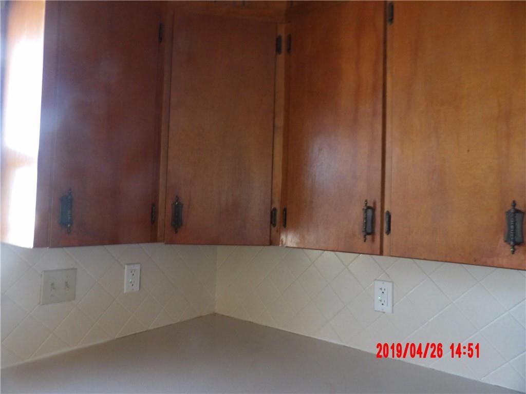 217 W Warren Avenue — photo 21