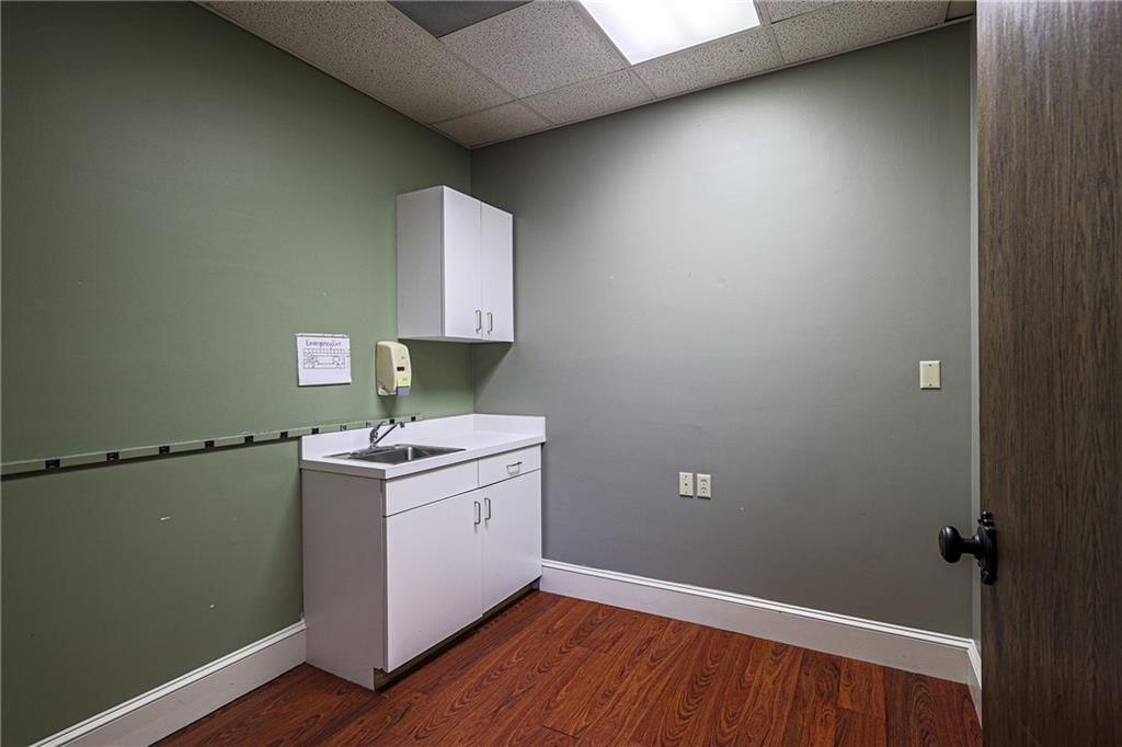 1900 NW Copper Oaks Circle — photo 15