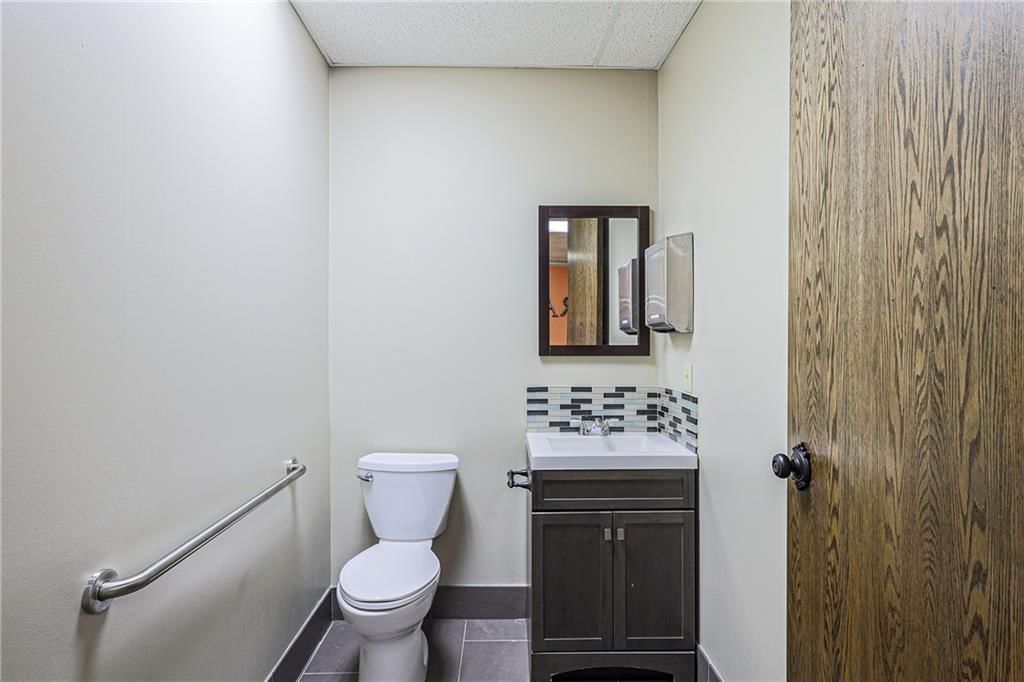 1900 NW Copper Oaks Circle — photo 18