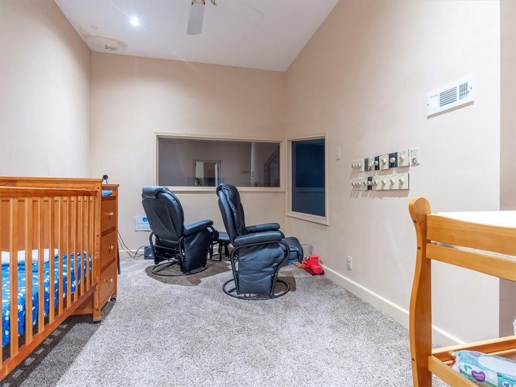 5708 King Hill Avenue — photo 41