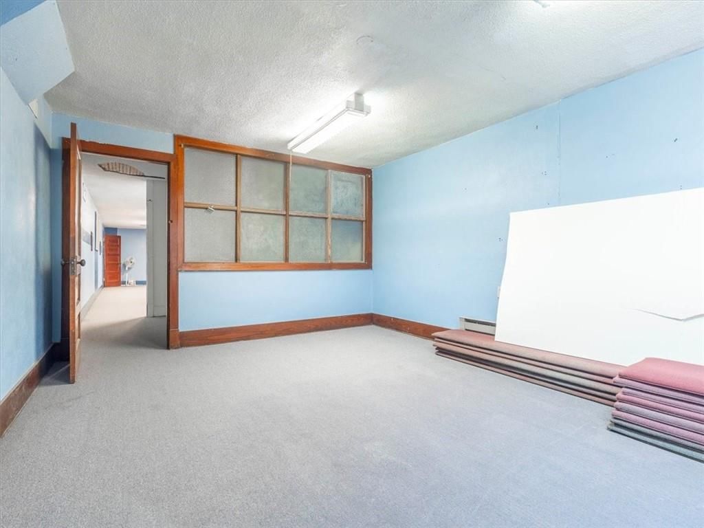 5708 King Hill Avenue — photo 46