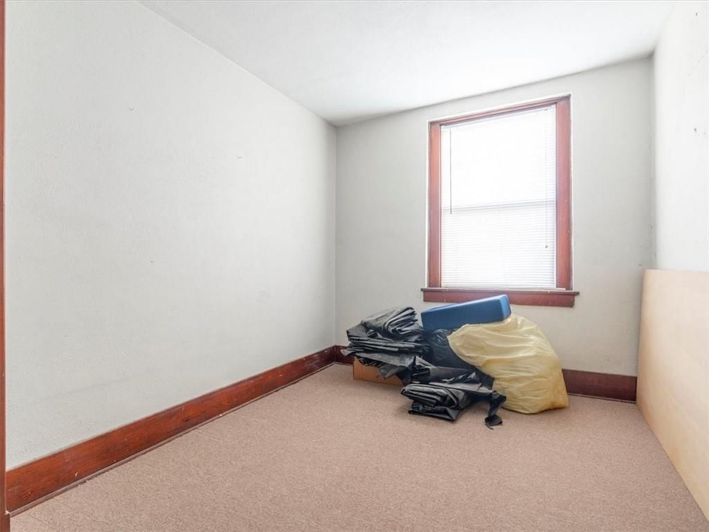 5708 King Hill Avenue — photo 50