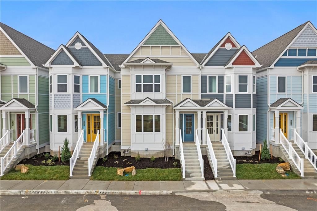 444 SW Brummel Road, Lee's Summit, MO