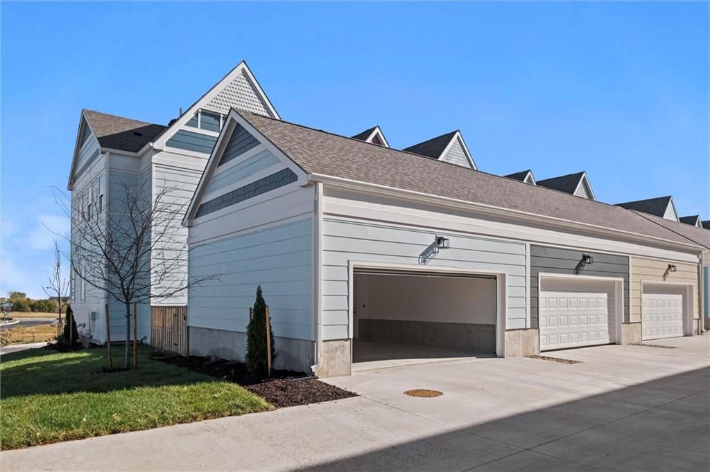 444 SW Brummel Road — photo 37