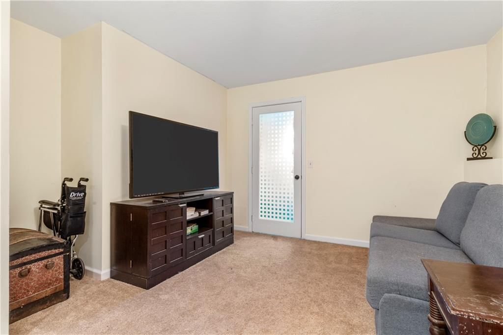 502 Hamblen Road — photo 32