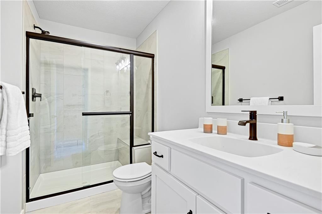 17421 Gillette Street — photo 37