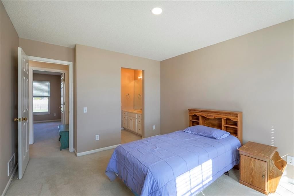 900 NE 93rd Court — photo 29