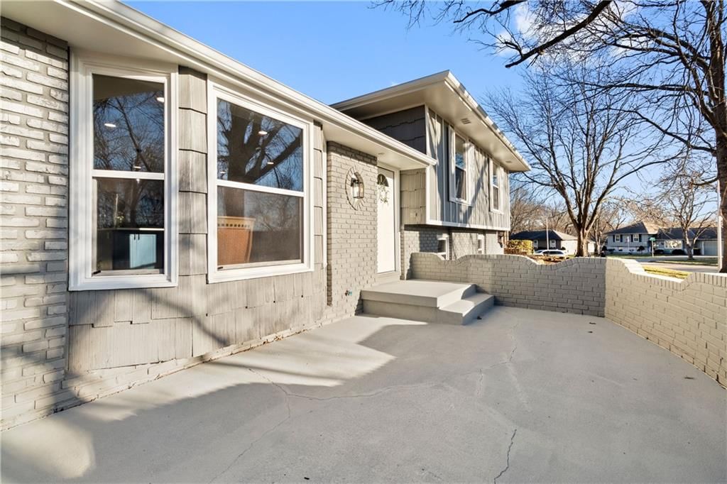 10801 wheeling Street — photo 5