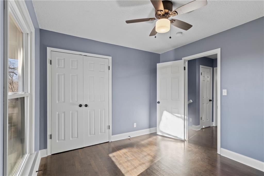 10801 wheeling Street — photo 22