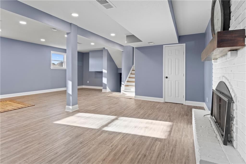 10801 wheeling Street — photo 28