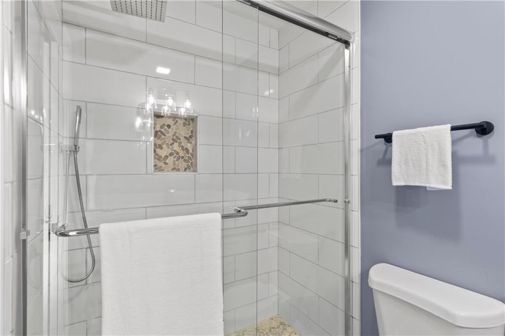 10801 wheeling Street — photo 33