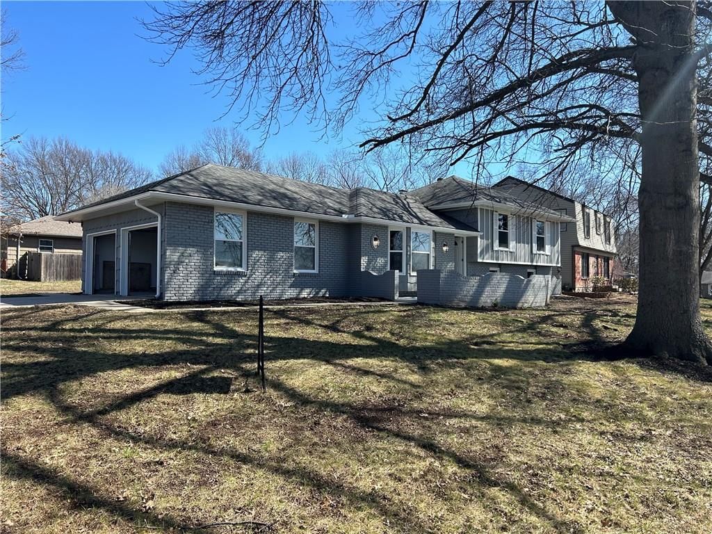 10801 wheeling Street — photo 45