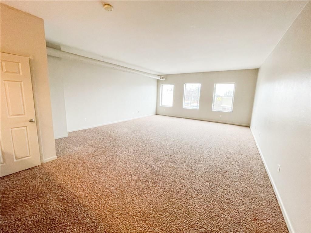 3756 Broadway Boulevard — photo 11