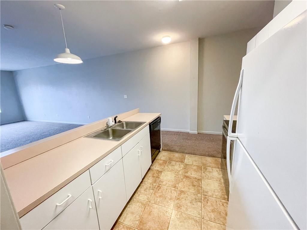 3756 Broadway Boulevard — photo 15