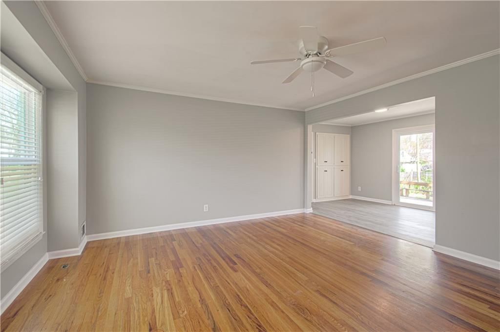 9633 Hayes Street — photo 4