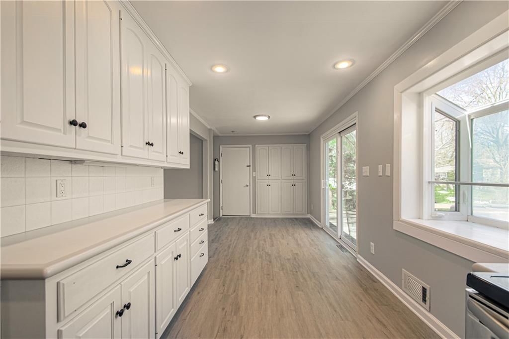 9633 Hayes Street — photo 12