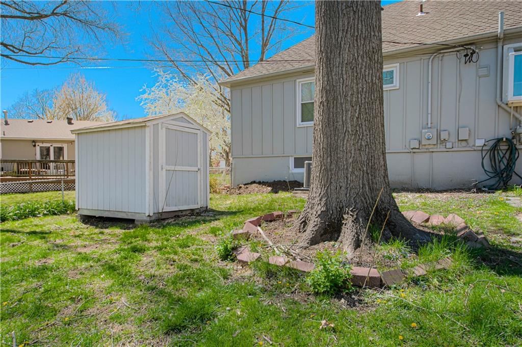 9633 Hayes Street — photo 30