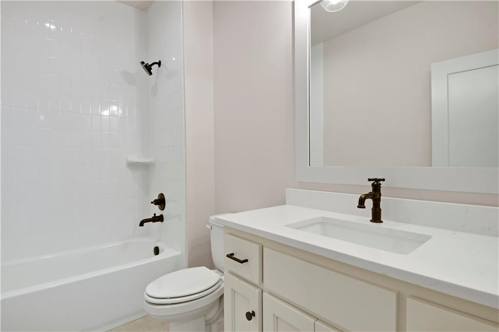 21349 W 94th Street — photo 37