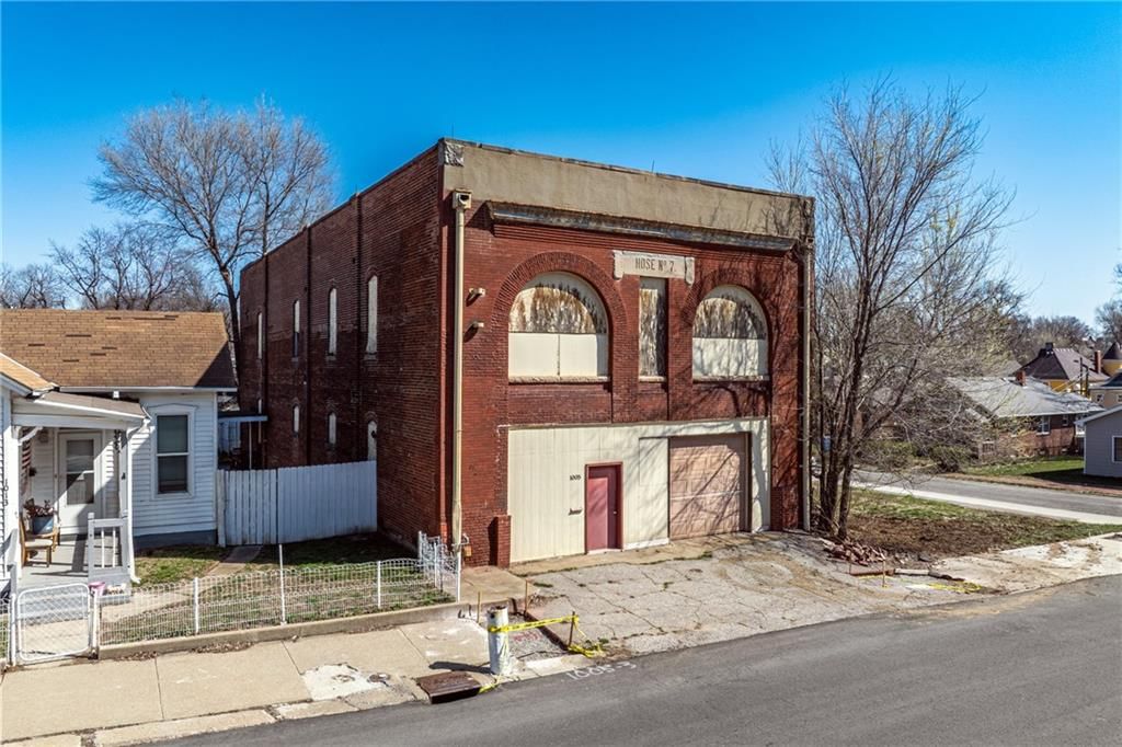 1005 N 10th Street — photo 2