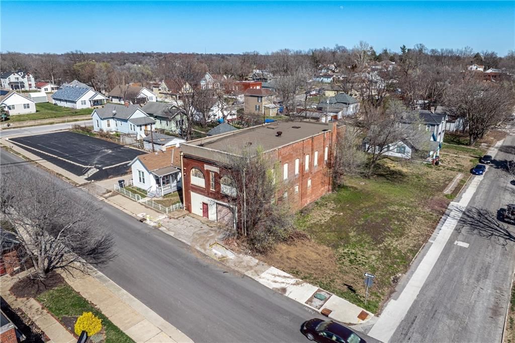 1005 N 10th Street — photo 16