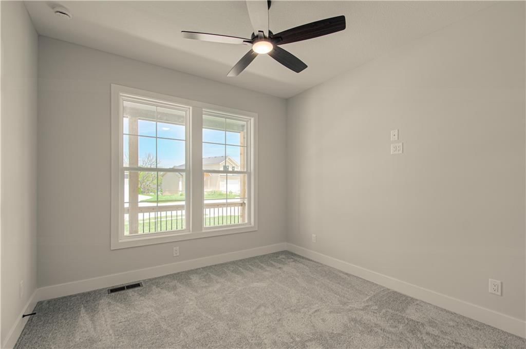 Photo 22 of 43 - 16615 NW 124th Street