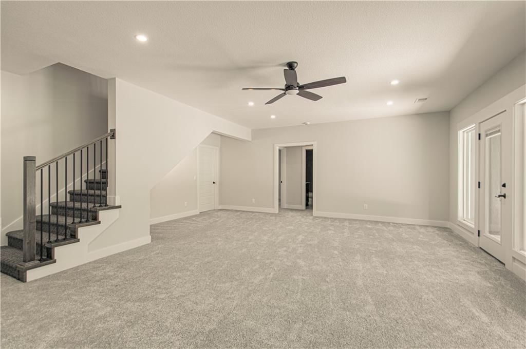 Photo 28 of 43 - 16615 NW 124th Street