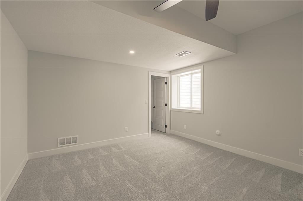 Photo 29 of 43 - 16615 NW 124th Street