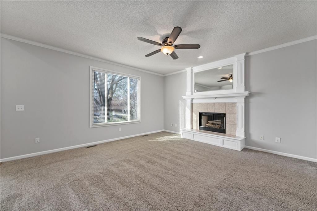 4734 Noble Street — photo 13