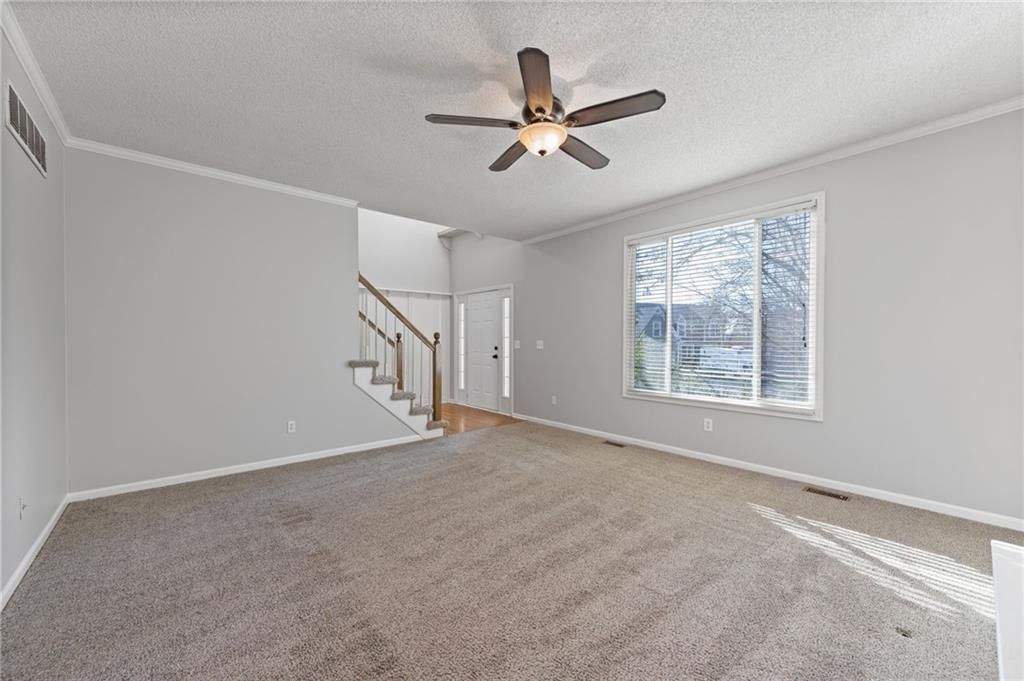 4734 Noble Street — photo 14