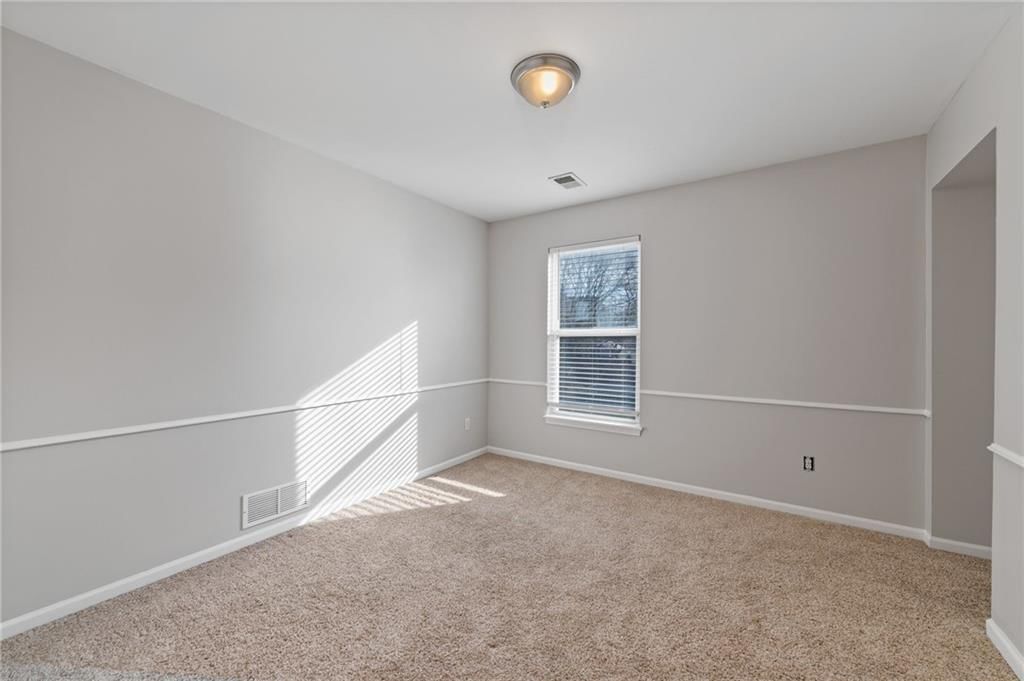 4734 Noble Street — photo 24