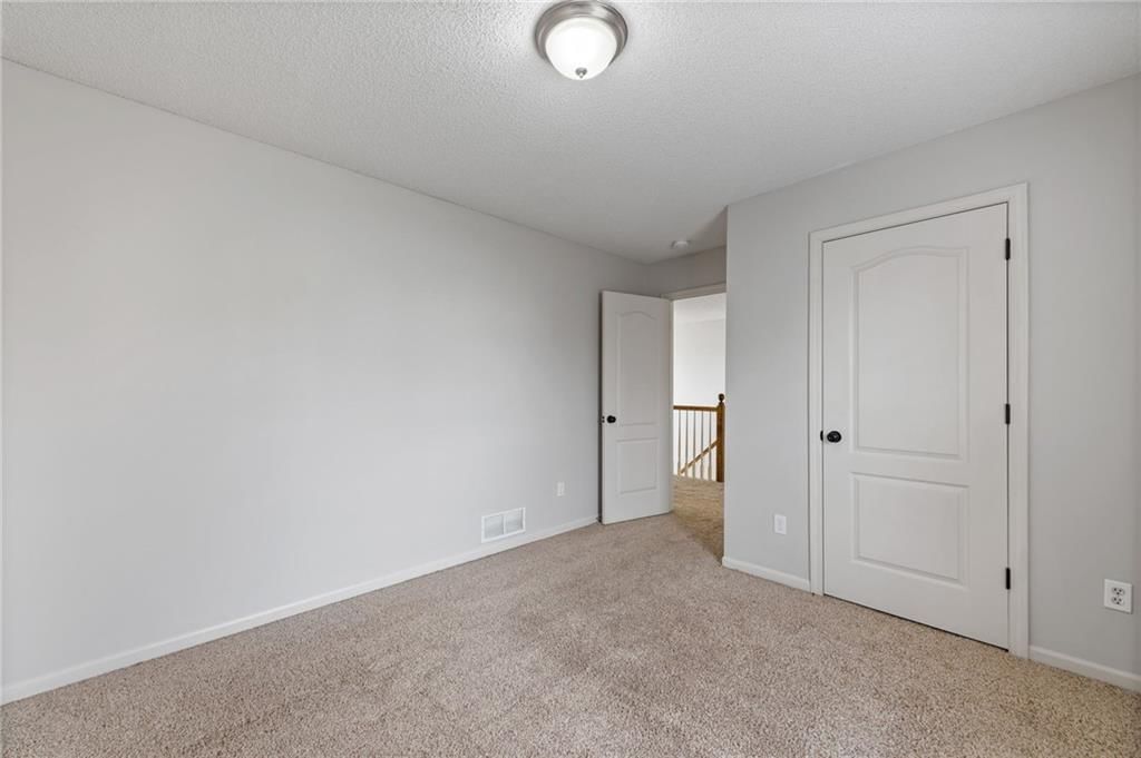 4734 Noble Street — photo 30