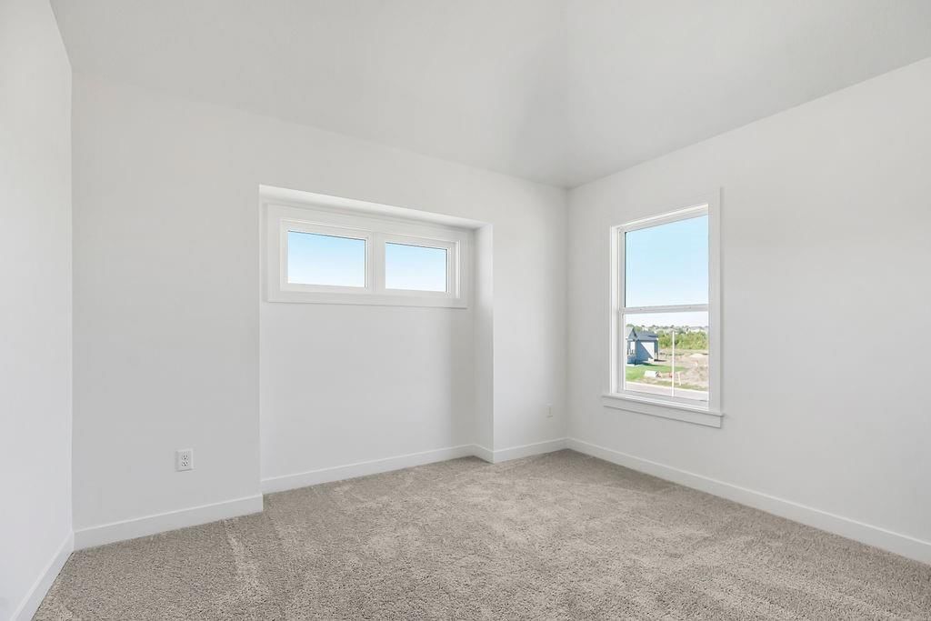 18251 W 168th Terrace — photo 21