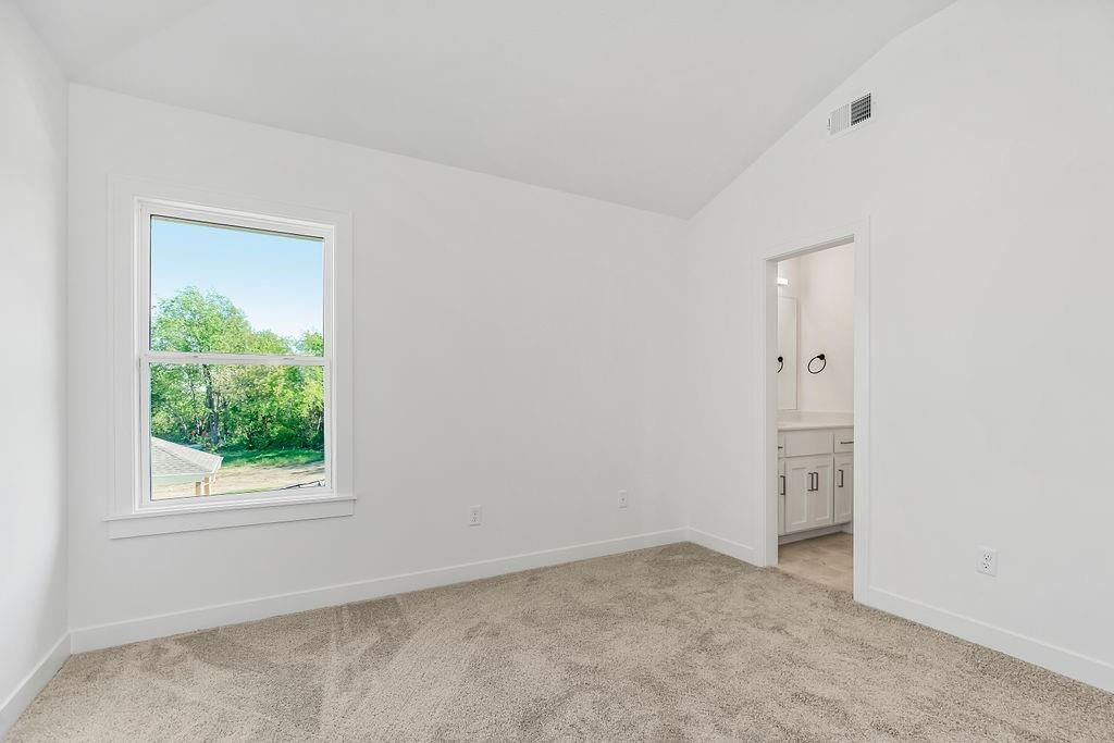 18251 W 168th Terrace — photo 24