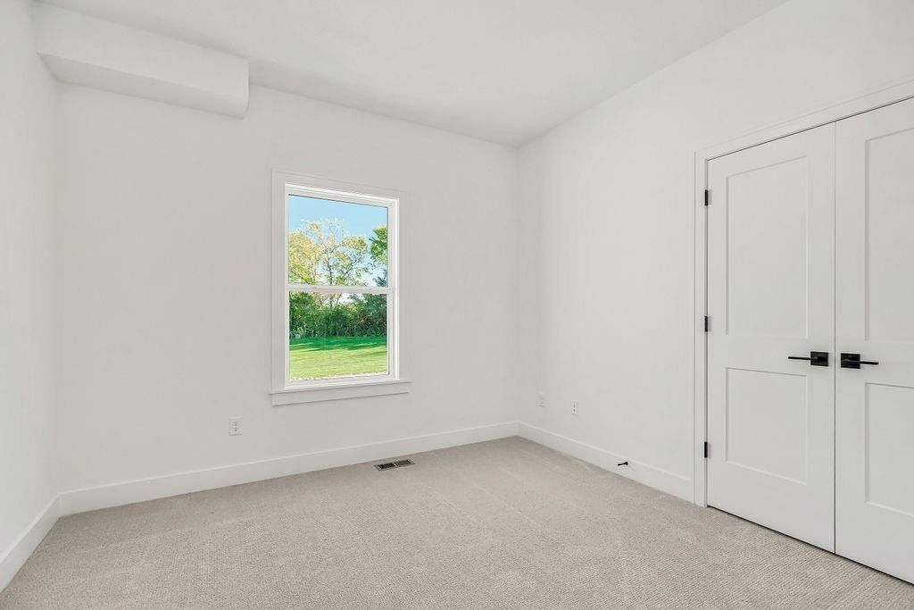 18251 W 168th Terrace — photo 36