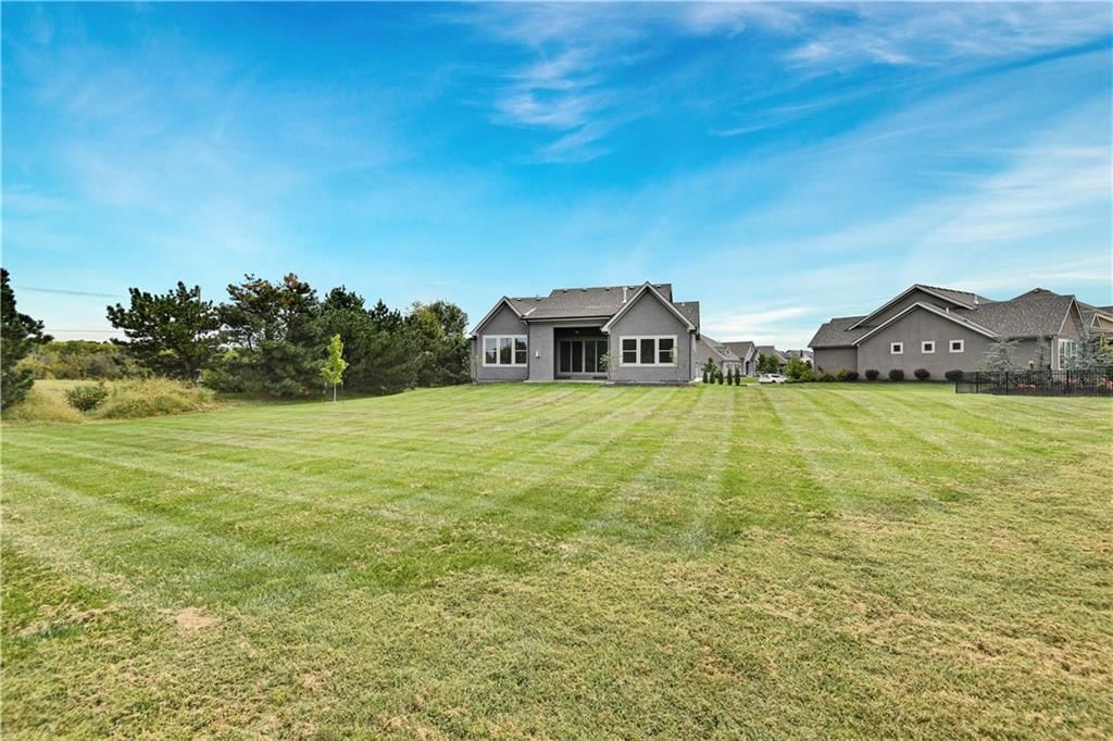 14500 Meadow Lane — photo 32
