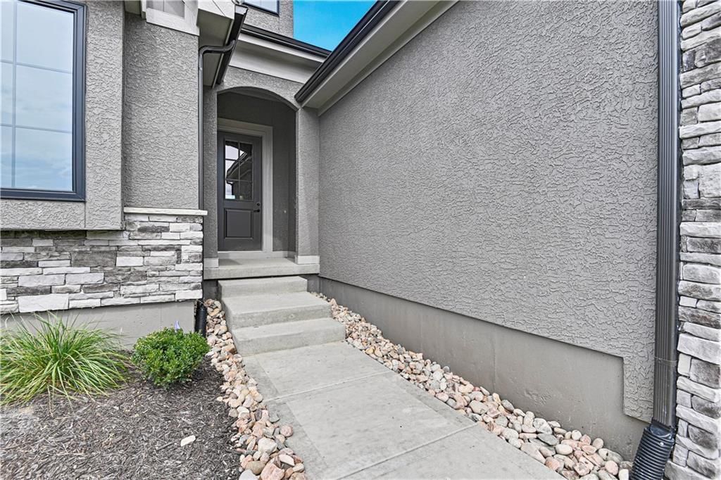 14500 Meadow Lane — photo 33