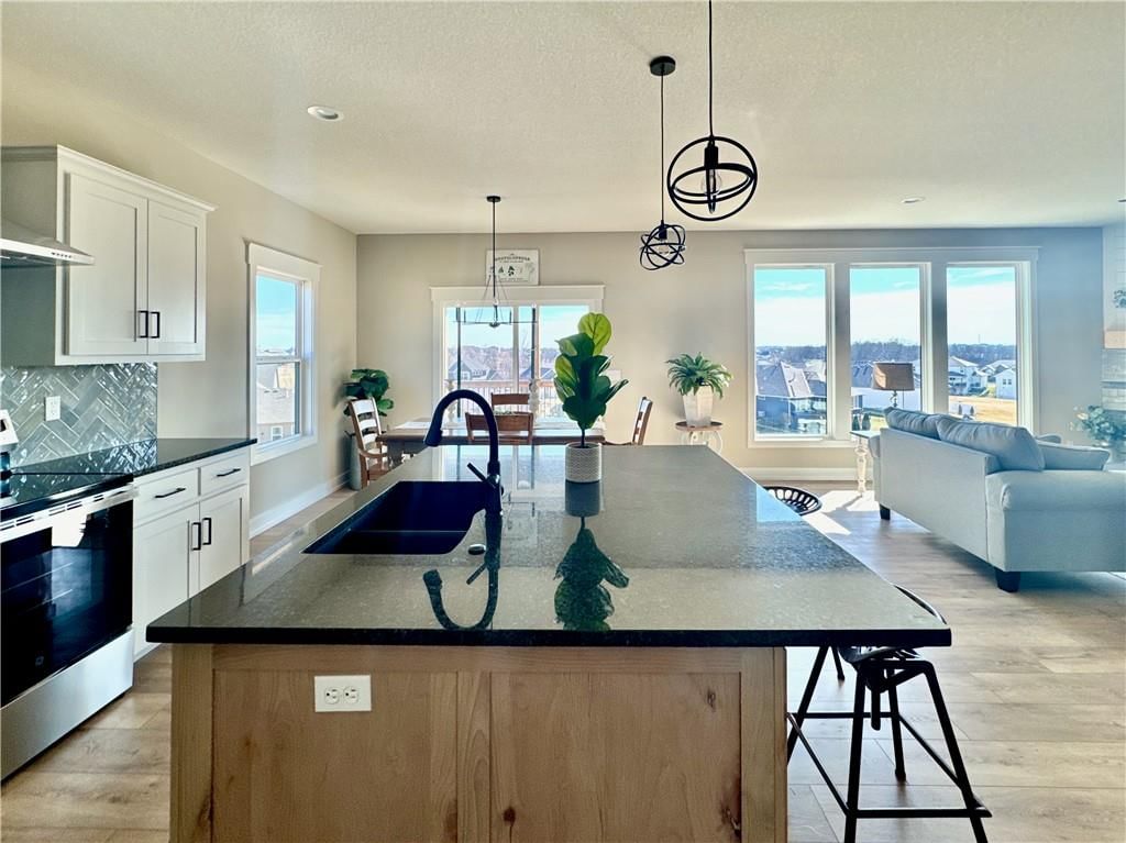 12915 N Champanel Way — photo 3
