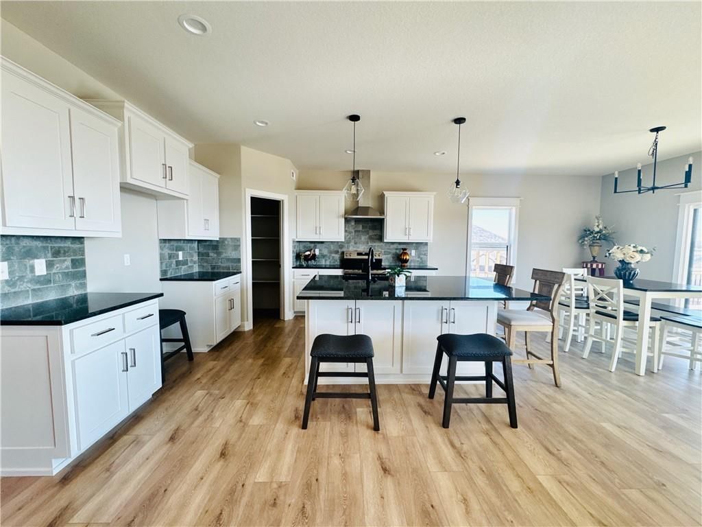 12925 N Champanel Way — photo 3