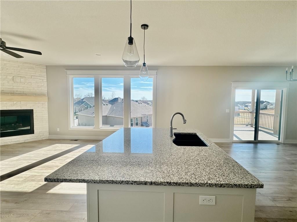 12935 N Champanel Way — photo 2